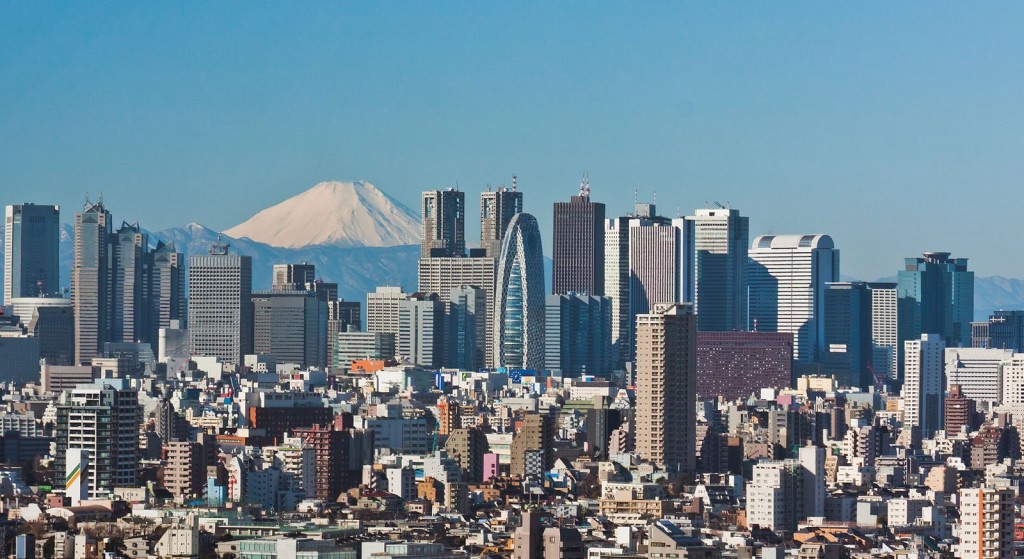 Tokyo et ses gratte-ciel avec vue du Mont Fuji